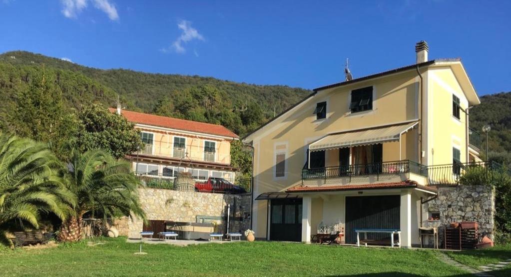 La Casa Di Menny Maison De Campagne Moneglia Exterior photo